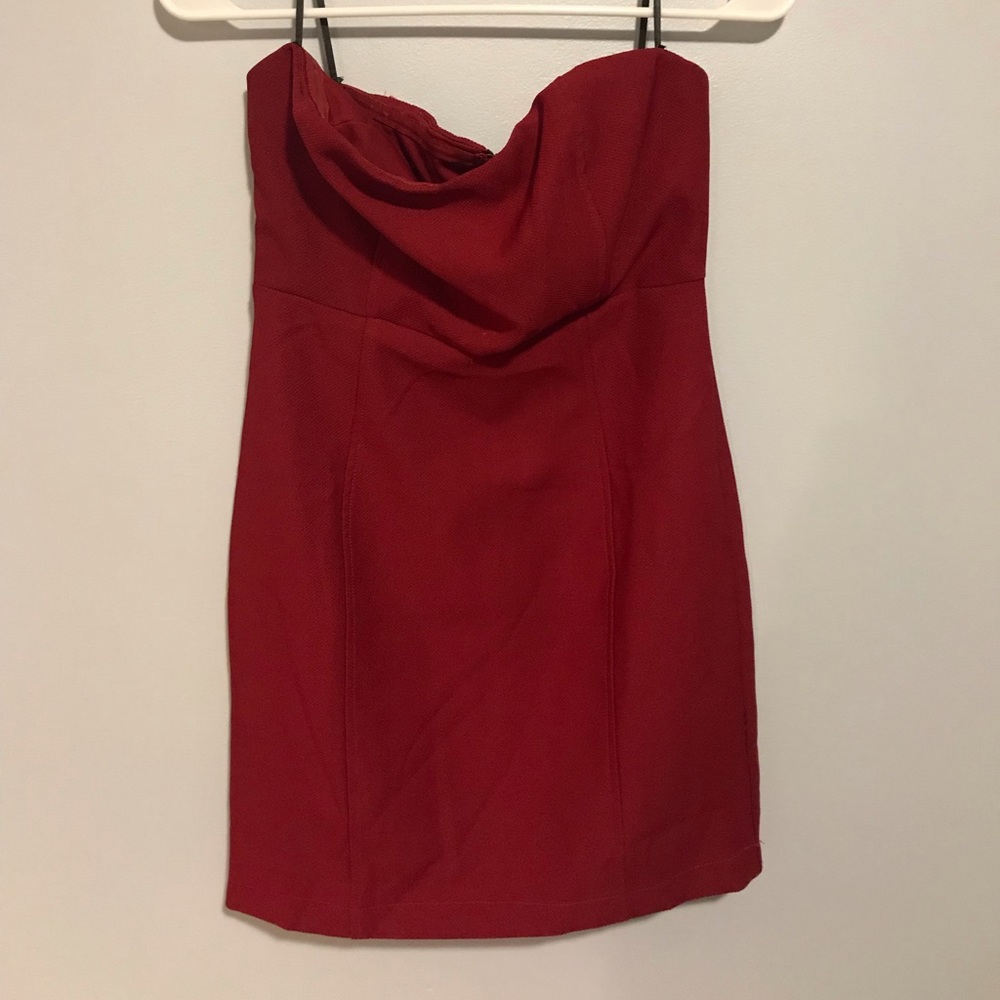 Strapless dress
